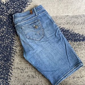 Zana Di Bermuda Jean Shorts